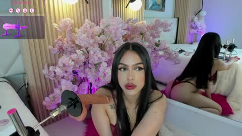 mila_hank online show from April 2, 1:51 pm