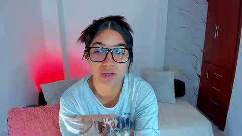 martina online show from April 18, 2:35 am