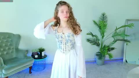 Mila online show from May 26, 7:25 am