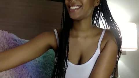 Miladreama online show from January 21, 8:54 pm