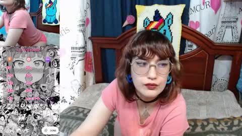 Snapshot of milalunala chatting on October 18, 7:29 pm Mila-Lunala online show from October 18, 7:29 pm