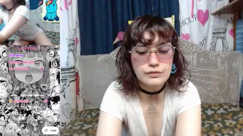 Snapshot of milalunala chatting on October 1, 6:40 pm Mila-Lunala online show from October 1, 6:40 pm
