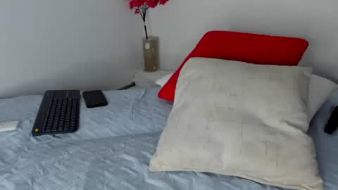  Nice To Meet you  Welcome here online show from June 15, 10:24 pm