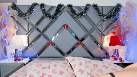 milan_lewiss online show from January 6, 12:09 pm