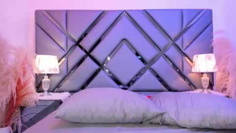 milan_lewiss online show from March 17, 11:48 am