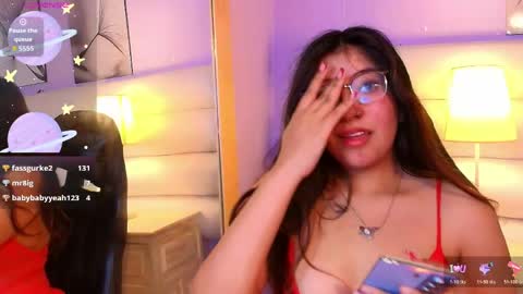 milan_sweetie online show from May 29, 2:09 am