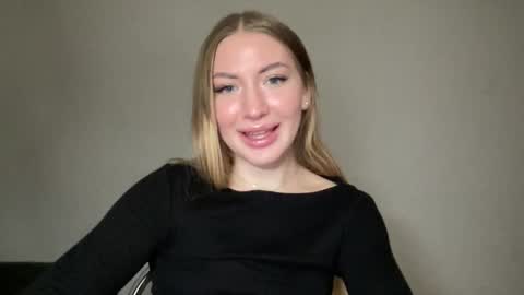 Milana online show from December 8, 9:08 pm