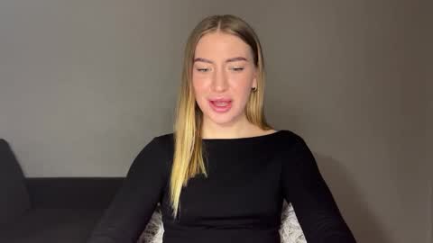 Milana online show from February 2, 5:26 pm