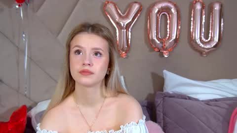 MilanaBalmain online show from February 20, 4:23 am