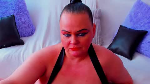 Lana online show from February 24, 10:15 am