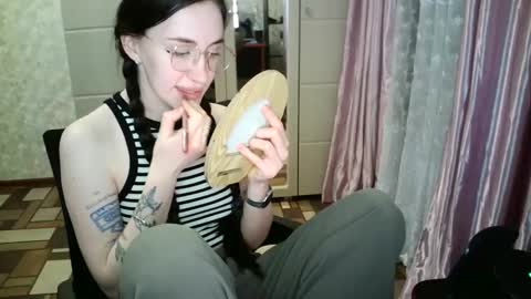 MilanaXAngel online show from March 1, 4:33 pm