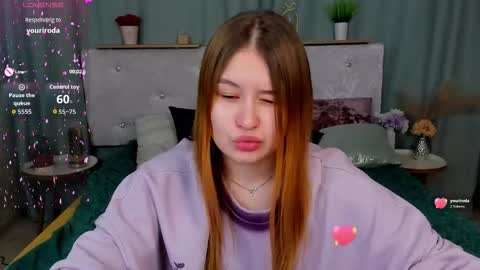 milanaxhoney online show from February 27, 1:42 am