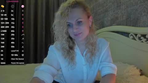 milanna_x online show from September 24, 6:47 pm