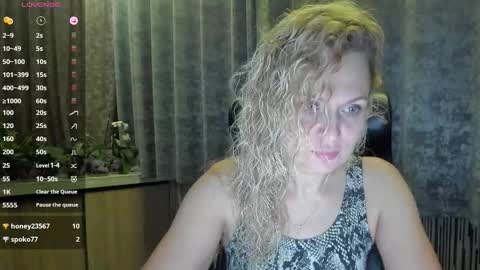 milanna_x online show from October 1, 7:46 pm