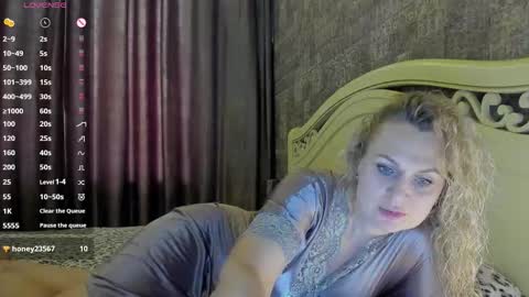 milanna_x online show from September 30, 2:05 pm