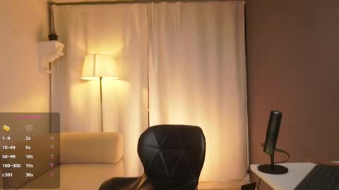 MILAN SANTANA online show from March 29, 2:24 am