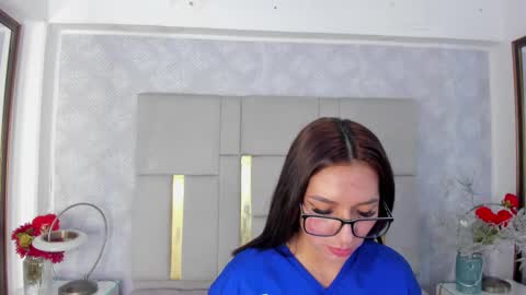 Snapshot of milasaenz1 chatting on October 13, 12:07 pm Cami online show from October 13, 12:07 pm