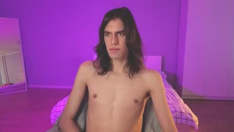 Snapshot of milaslovv chatting on September 21, 12:42 pm Mila online show from September 21, 12:42 pm