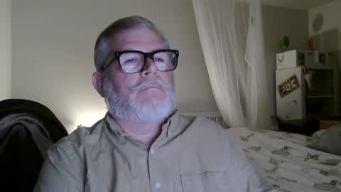 Miles Nash online show from September 23, 4:39 am