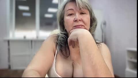 Charlotte online show from December 1, 3:48 am