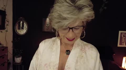 Fabiola online show from April 23, 2:52 am