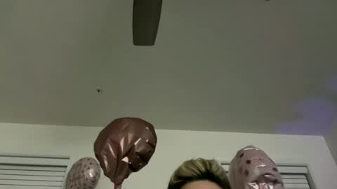 MIlf Goddess online show from July 5, 5:14 am