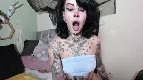 Snapshot of milf_onlyseduction chatting on October 10, 2:34 pm Isabella online show from October 10, 2:34 pm