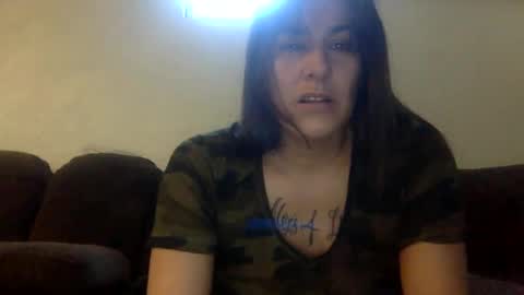 Snapshot of milfsfreaky69 chatting on January 31, 3:00 pm BabygirlsFreaky online show from January 31, 3:00 pm