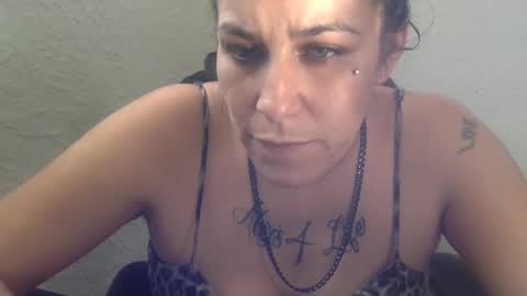 Snapshot of milfsfreaky69 chatting on February 3, 6:28 pm BabygirlsFreaky online show from February 3, 6:28 pm