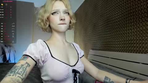 Mila 3 aka Deepthroat World Champion online show from March 20, 11:43 pm