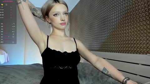 Mila 3 aka Deepthroat World Champion online show from March 2, 7:15 am