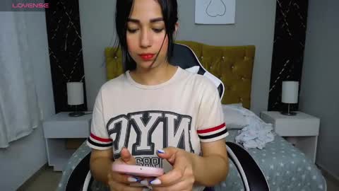 luci online show from April 30, 2:27 am
