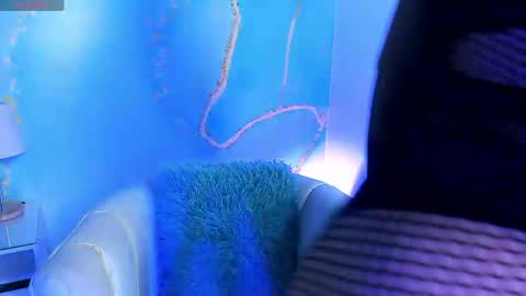 MiLKa VeLvEtT online show from April 17, 12:29 pm