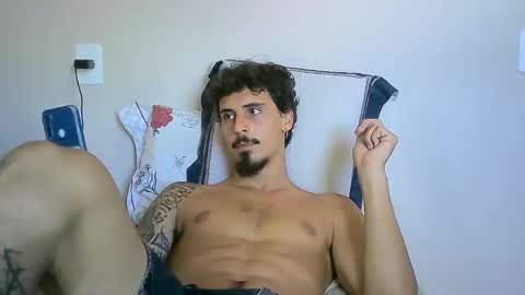 milkoffee online show from February 3, 4:31 pm