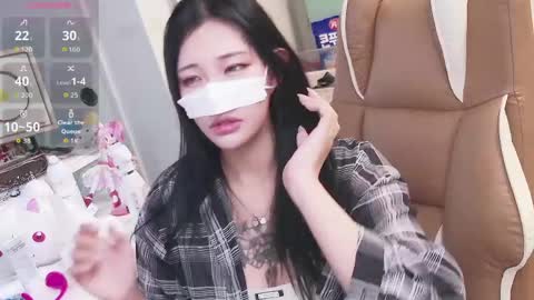 milksola online show from May 28, 10:24 am