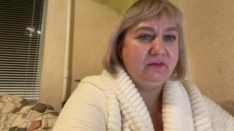 milkyangel19 online show from March 24, 8:59 pm