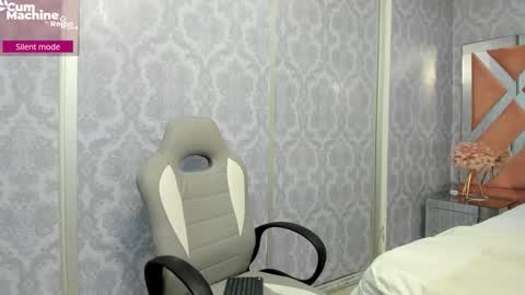 Sofia  online show from October 27, 5:13 pm