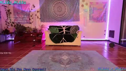 milla_milla online show from March 13, 4:27 am