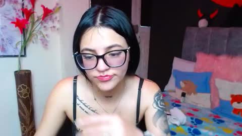 Violeta online show from November 21, 4:16 pm