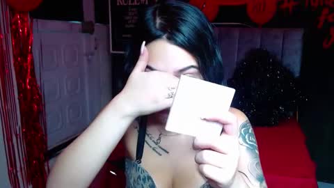 Snapshot of millacounisslosexanal chatting on February 28, 7:35 pm Violeta online show from February 28, 7:35 pm