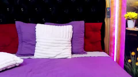 MillaVixen online show from July 19, 3:09 am