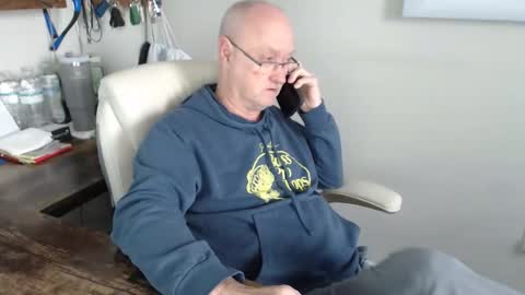 millenium0129 online show from January 5, 5:27 pm