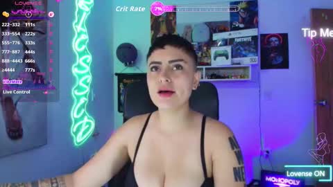 Im girl my name is Johana  online show from November 28, 7:43 pm