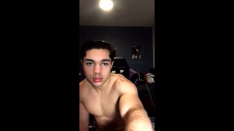 millssiikk online show from December 17, 11:17 am