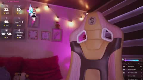 MILLY online show from December 5, 6:49 pm