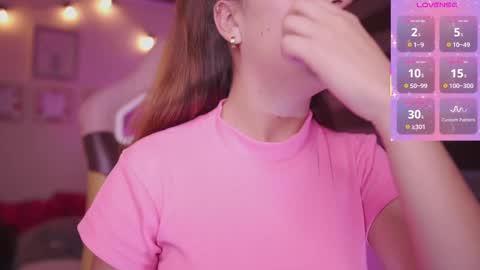 MILLY online show from March 10, 8:01 pm