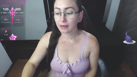 Milly online show from February 12, 9:43 pm