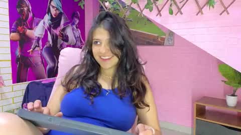 millybell303av online show from February 17, 12:15 pm