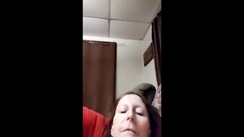 miloanj online show from May 5, 3:46 am