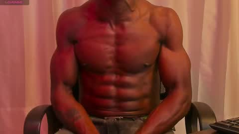 Snapshot of miltonn_jakee chatting on February 21, 5:35 am Miltonn online show from February 21, 5:35 am